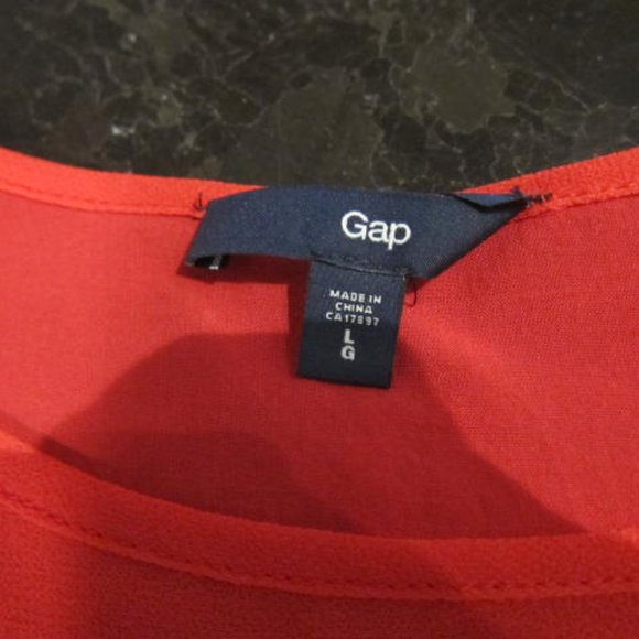 Gap tank top - Picture 2 of 2